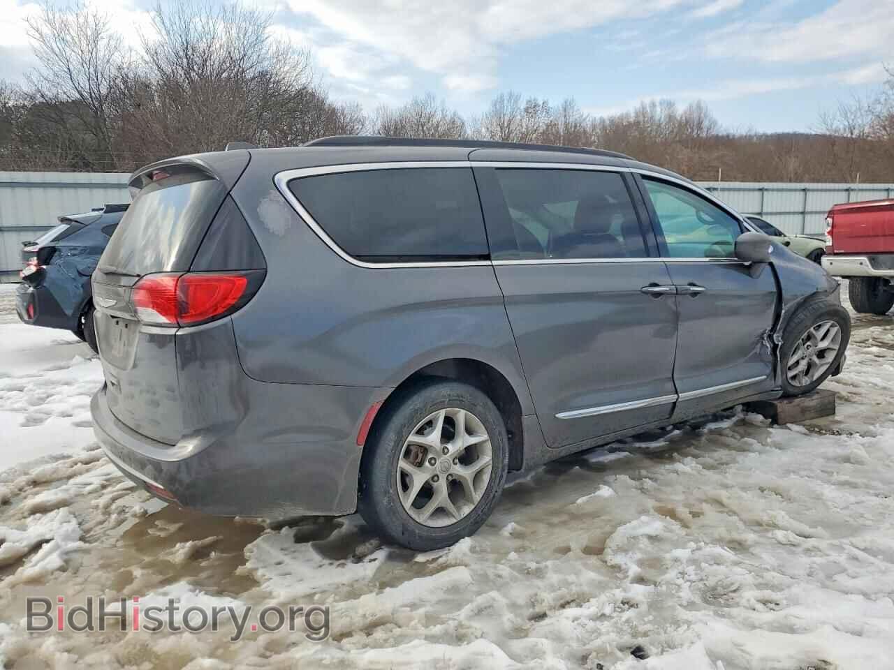 2017 CHRYSLER PACIFICA - VIN: 2C4RC1BG7HR820799 - Фото 3
