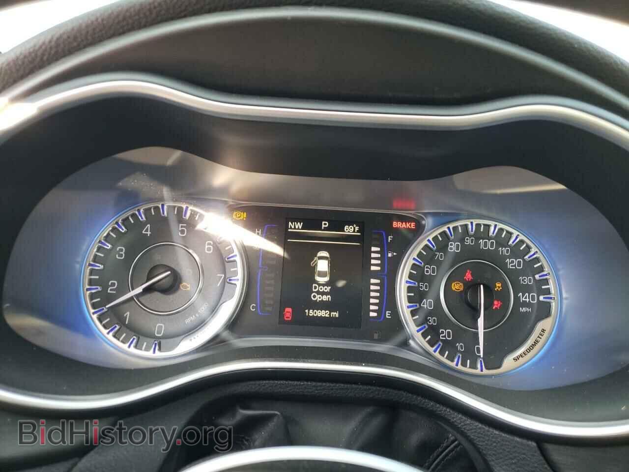 2015 CHRYSLER 200 - VIN: 1C3CCCAB0FN542673 - Фото 9
