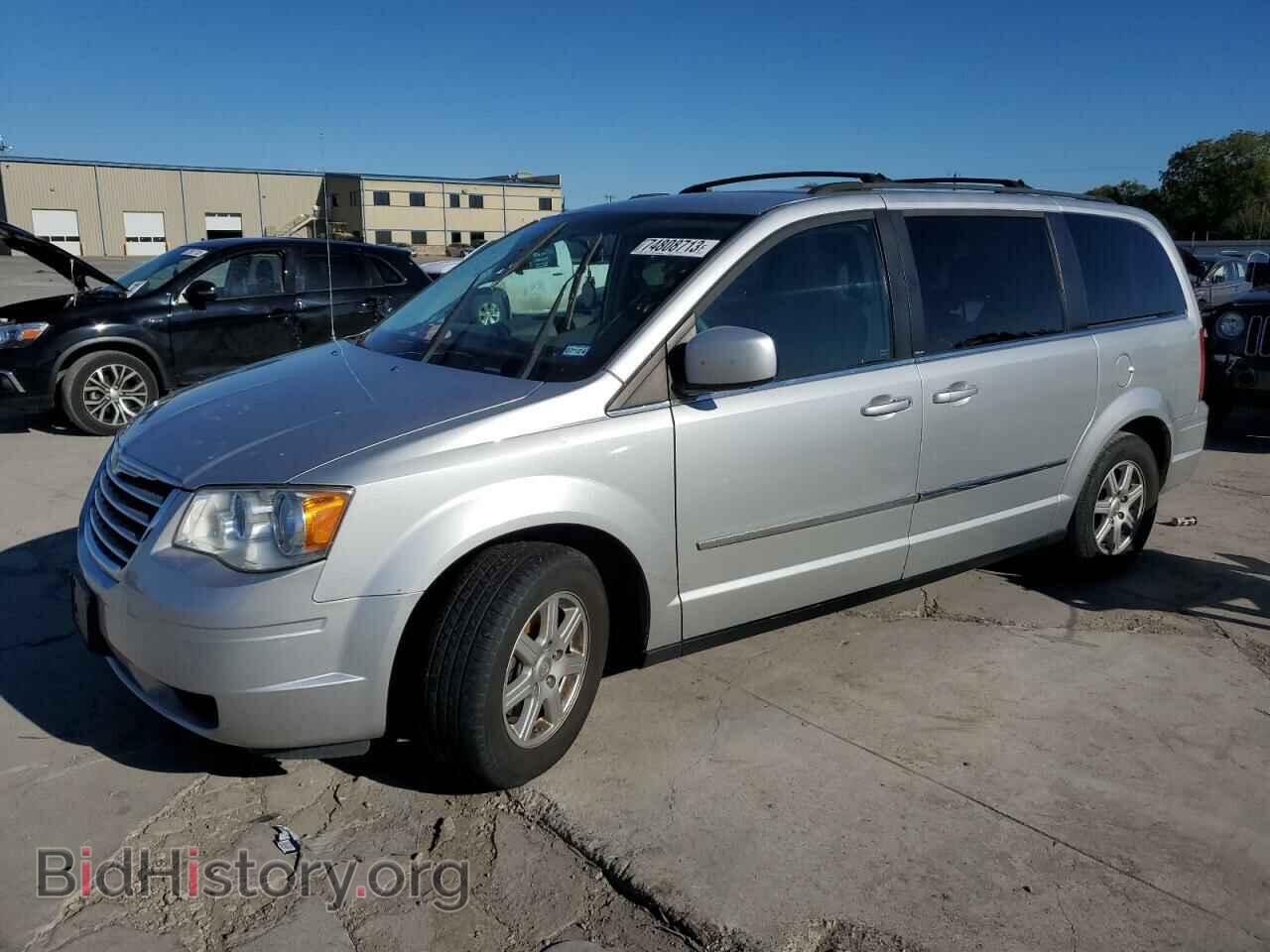 Photo 2A4RR5D1XAR152009 - CHRYSLER MINIVAN 2010
