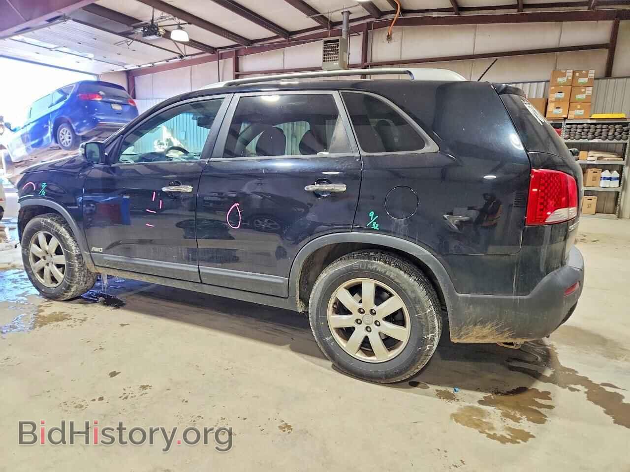 2012 KIA SORENTO - VIN: 5XYKTCA64CG224343 - Фото 2