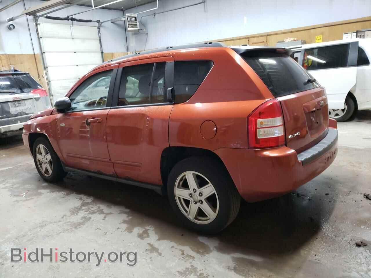 2010 JEEP COMPASS - VIN: 1J4NF4FB7AD512167 - Photo 2