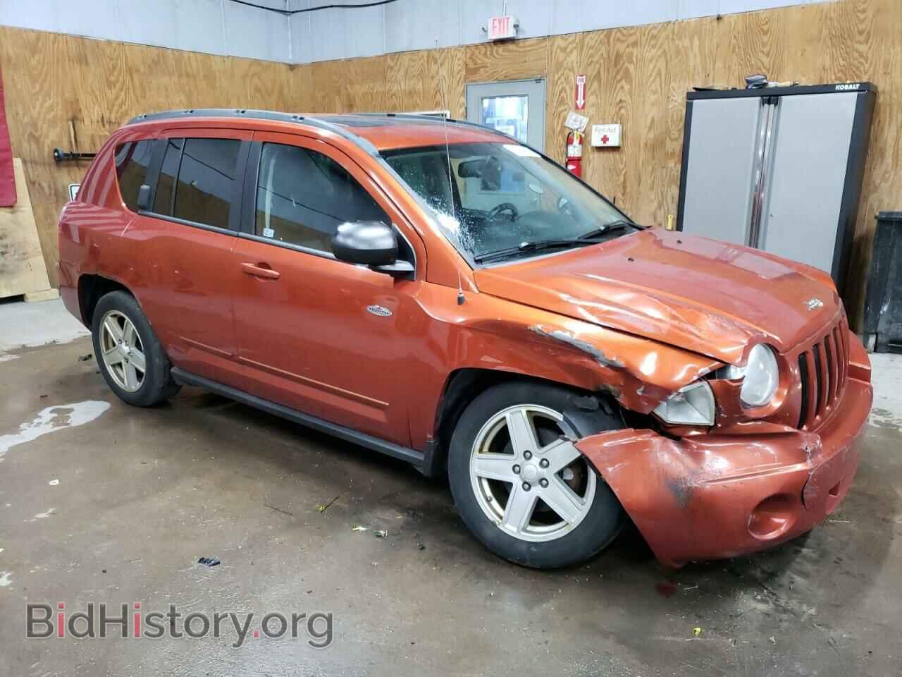 2010 JEEP COMPASS - VIN: 1J4NF4FB7AD512167 - Photo 4