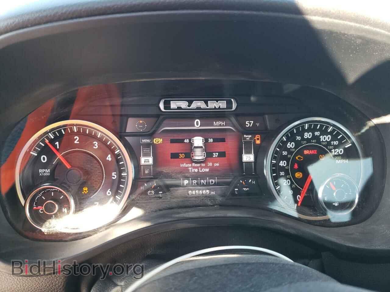 2020 RAM 1500 - VIN: 1C6SRFMT8LN225237 - Фото 9
