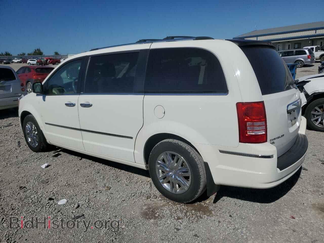 2010 CHRYSLER MINIVAN - VIN: 2A4RR7DX4AR428992 - Фото 2
