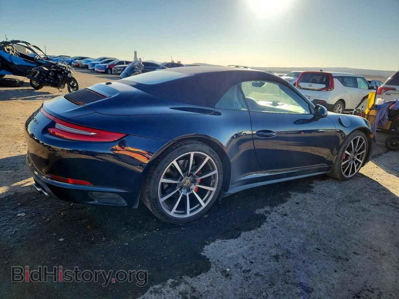 2017 PORSCHE 911 - VIN: WP0CB2A92HS155231 - Фото 3