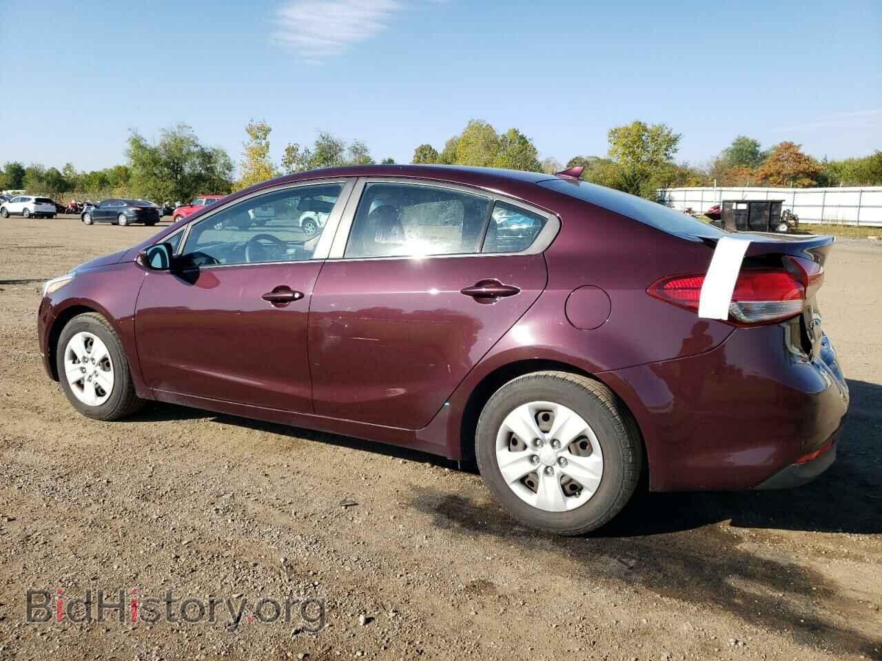 2017 KIA FORTE - VIN: 3KPFK4A75HE122458 - Фото 2