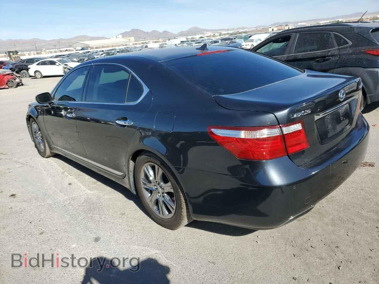 2008 LEXUS LS460 - VIN: JTHGL46F885032135 - Photo 2