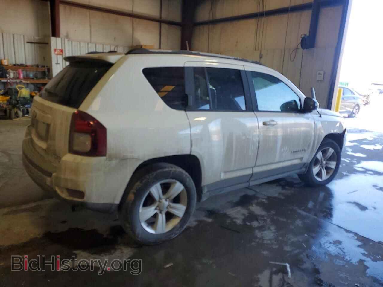 2016 JEEP COMPASS - VIN: 1C4NJCBA4GD553733 - Фото 3