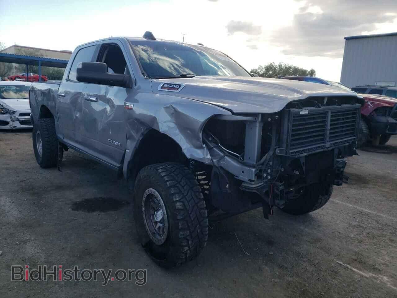 2019 RAM 2500 - VIN: 3C6UR4DJXKG659260 - Фото 4