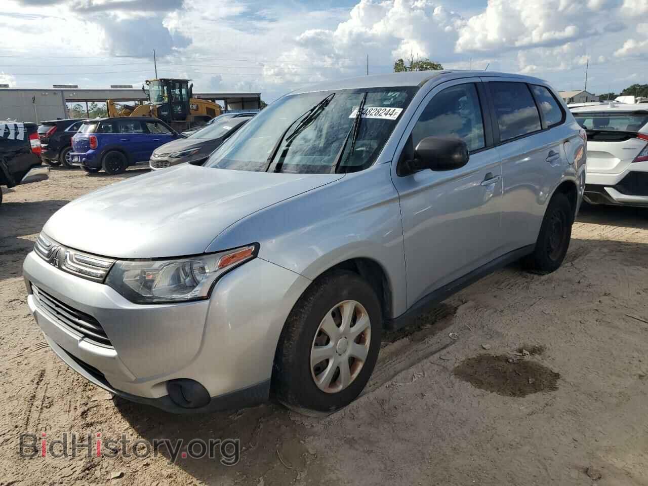 Фотография JA4AD2A31EZ017237 - MITSUBISHI OUTLANDER 2014