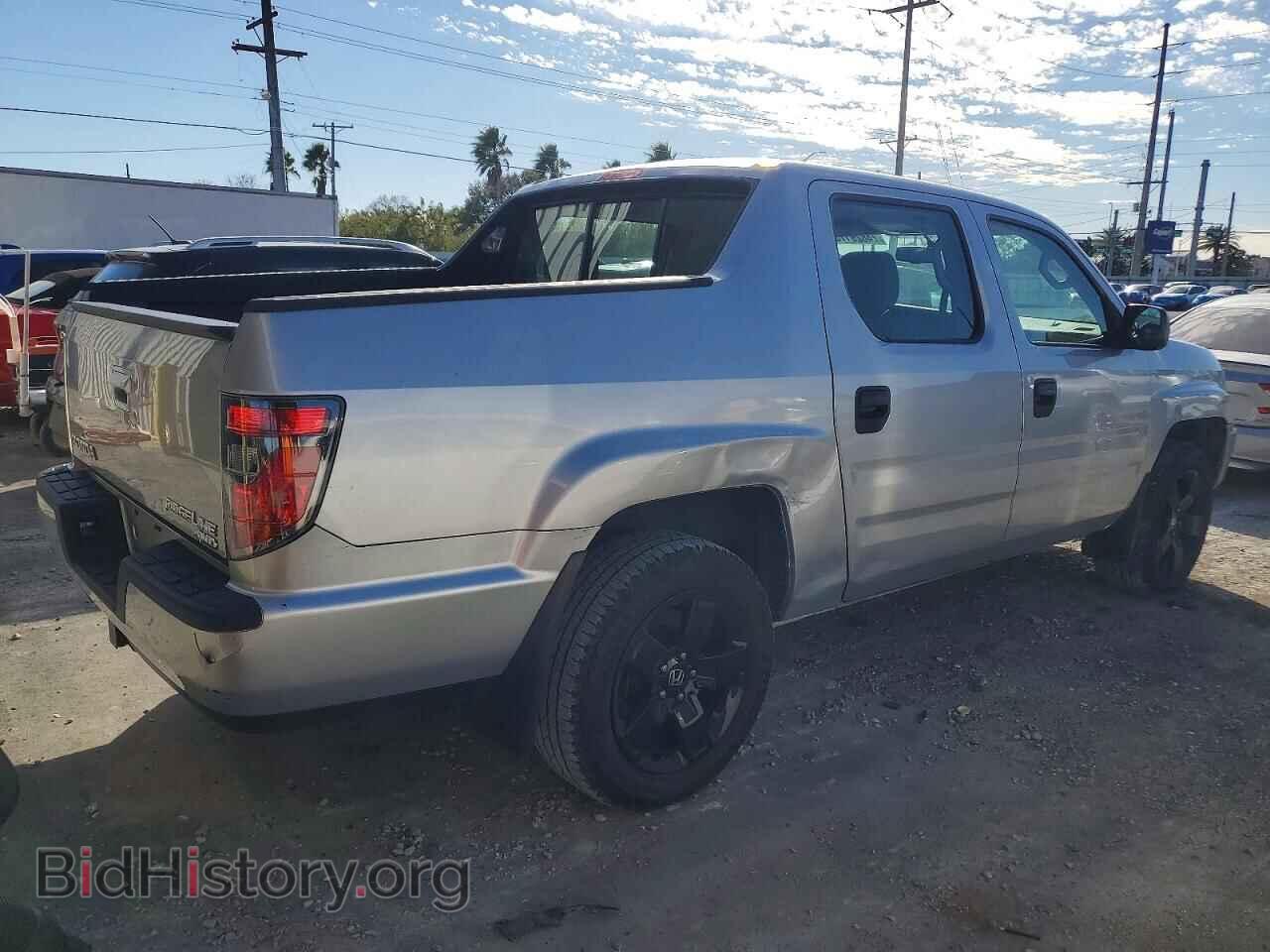 2013 HONDA RIDGELINE - VIN: 5FPYK1F21DB002964 - Фото 3