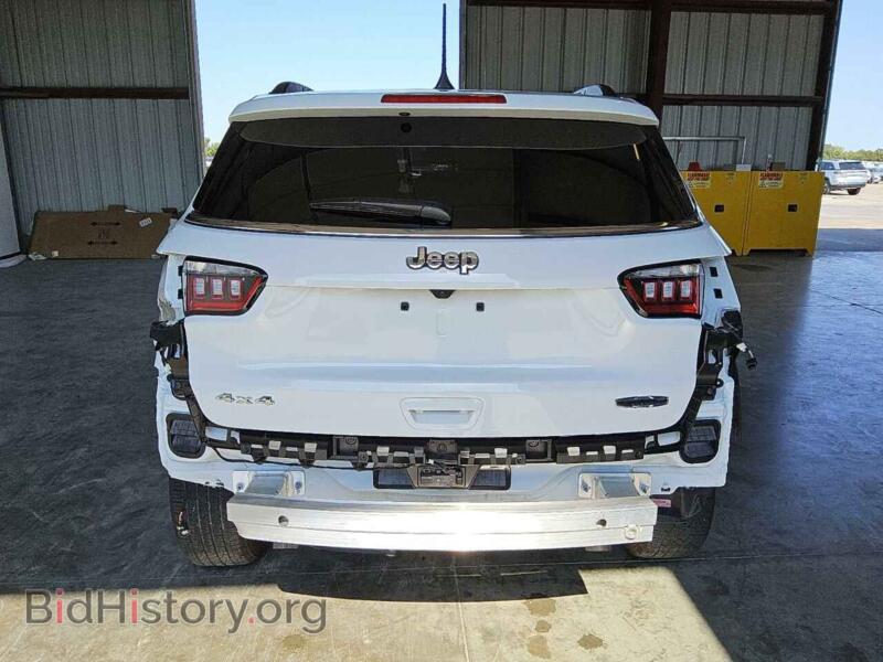 2024 Jeep COMPASS (VIN 3C4NJDBN2RT117145) — фото 6 из 14