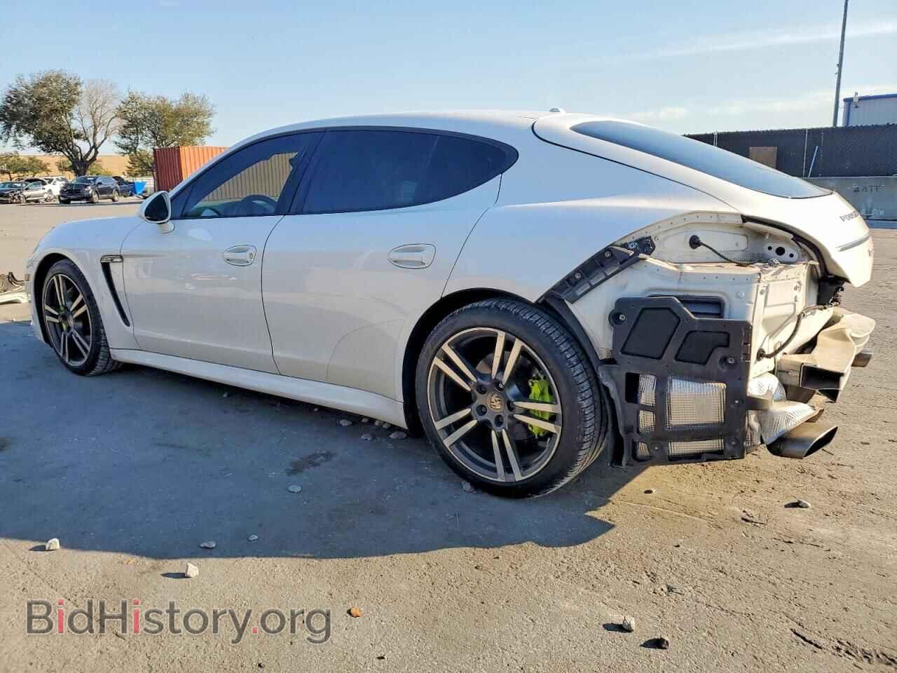 2011 PORSCHE PANAMERA - VIN: WP0AA2A78BL013573 - Photo 2