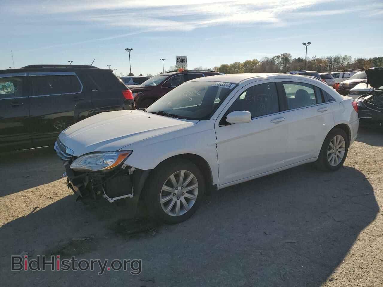 Фотография 1C3CCBBB5DN545719 - CHRYSLER 200 2013