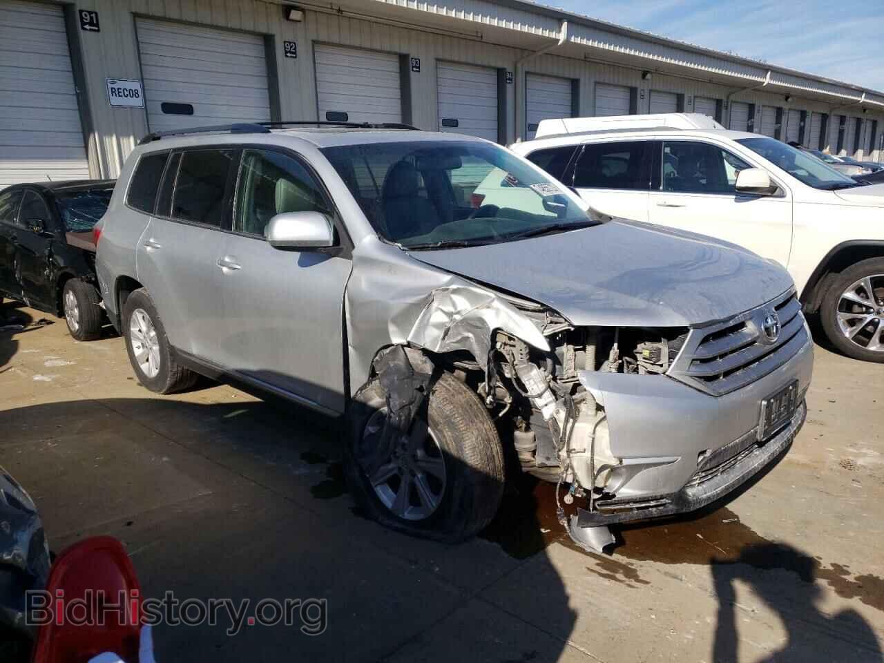 2011 TOYOTA HIGHLANDER - VIN: 5TDBK3EHXBS044249 - Фото 4