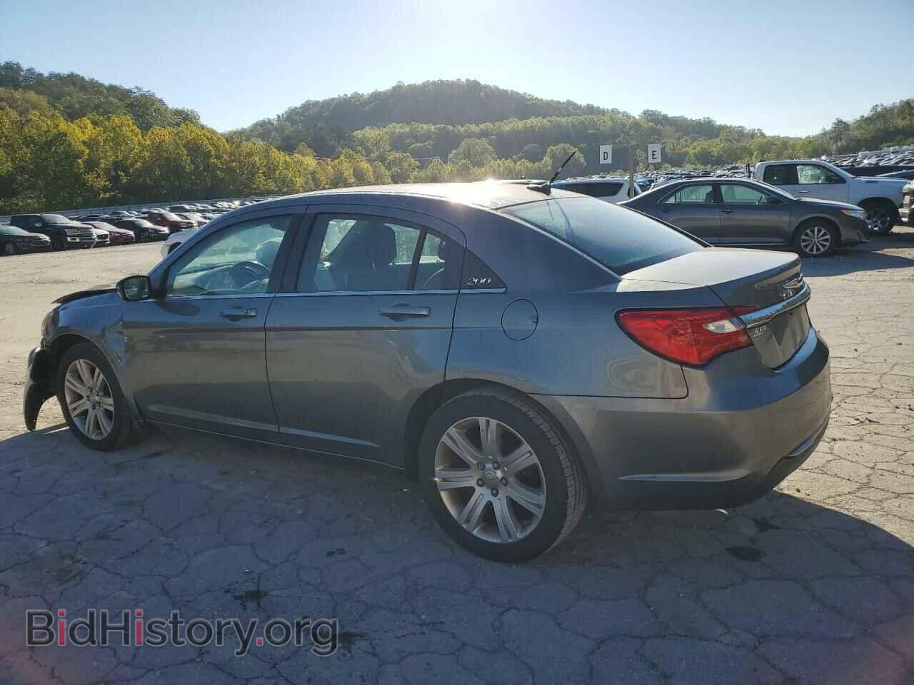 2013 CHRYSLER 200 - VIN: 1C3CCBBB6DN603725 - Фото 2