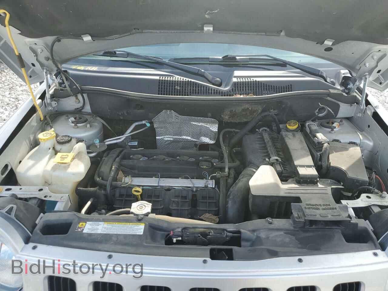 2010 JEEP COMPASS - VIN: 1J4NT4FA8AD516499 - Photo 11