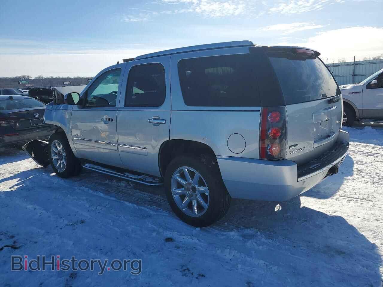2012 GMC YUKON - VIN: 1GKS2EEF6CR304144 - Фото 2