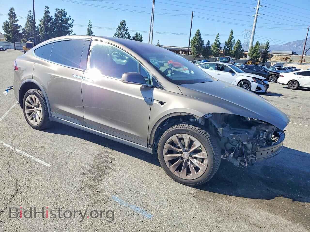 2016 TESLA MODEL X - VIN: 5YJXCBE29GF030010 - Photo 4