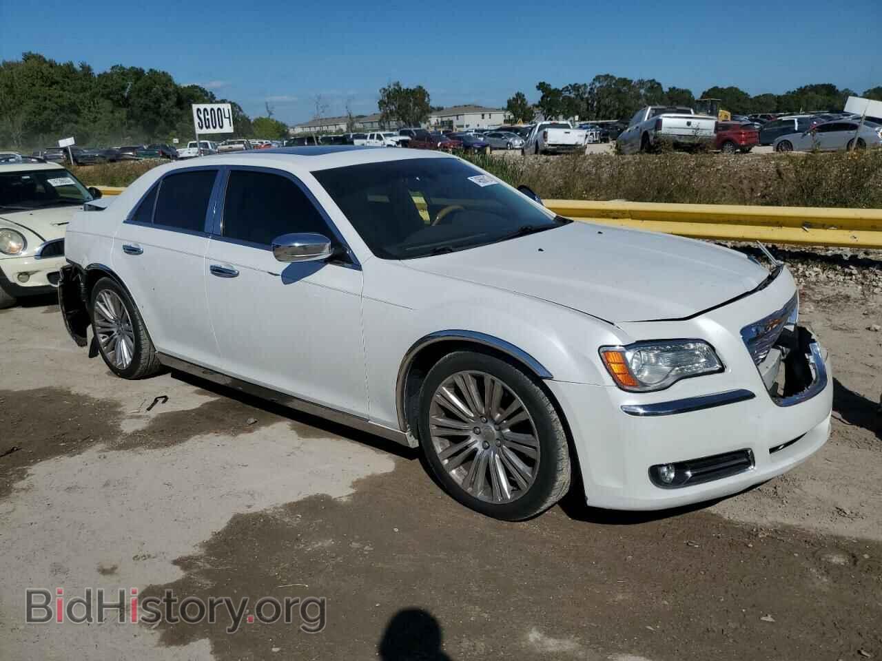 2014 CHRYSLER 300 - VIN: 2C3CCAET2EH297101 - Фото 4