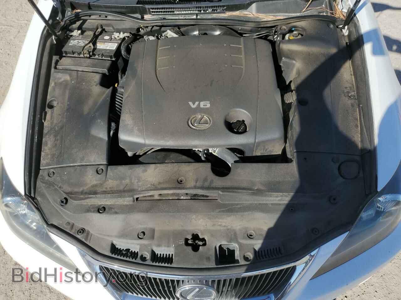 2014 LEXUS IS - VIN: JTHFF2C23E2529745 - Photo 11