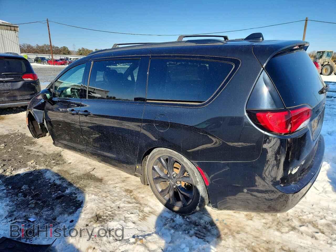 2019 CHRYSLER PACIFICA - VIN: 2C4RC1EG5KR550409 - Photo 2