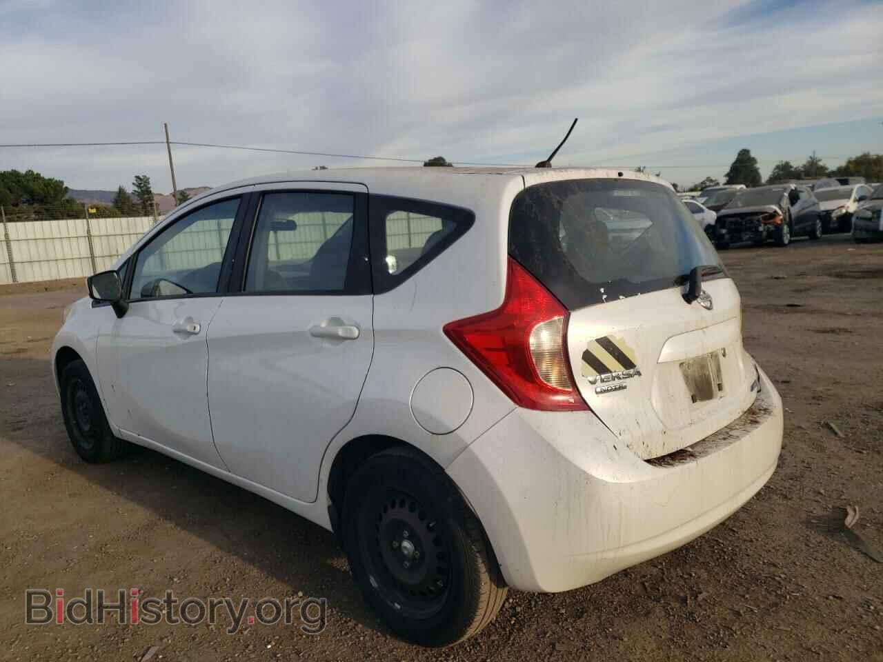 2015 NISSAN VERSA - VIN: 3N1CE2CP9FL365312 - Фото 2