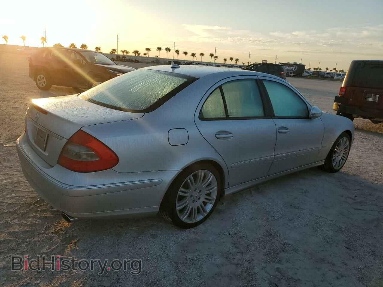 2007 MERCEDES-BENZ E-CLASS - VIN: WDBUF56X87A997771 - Фото 3