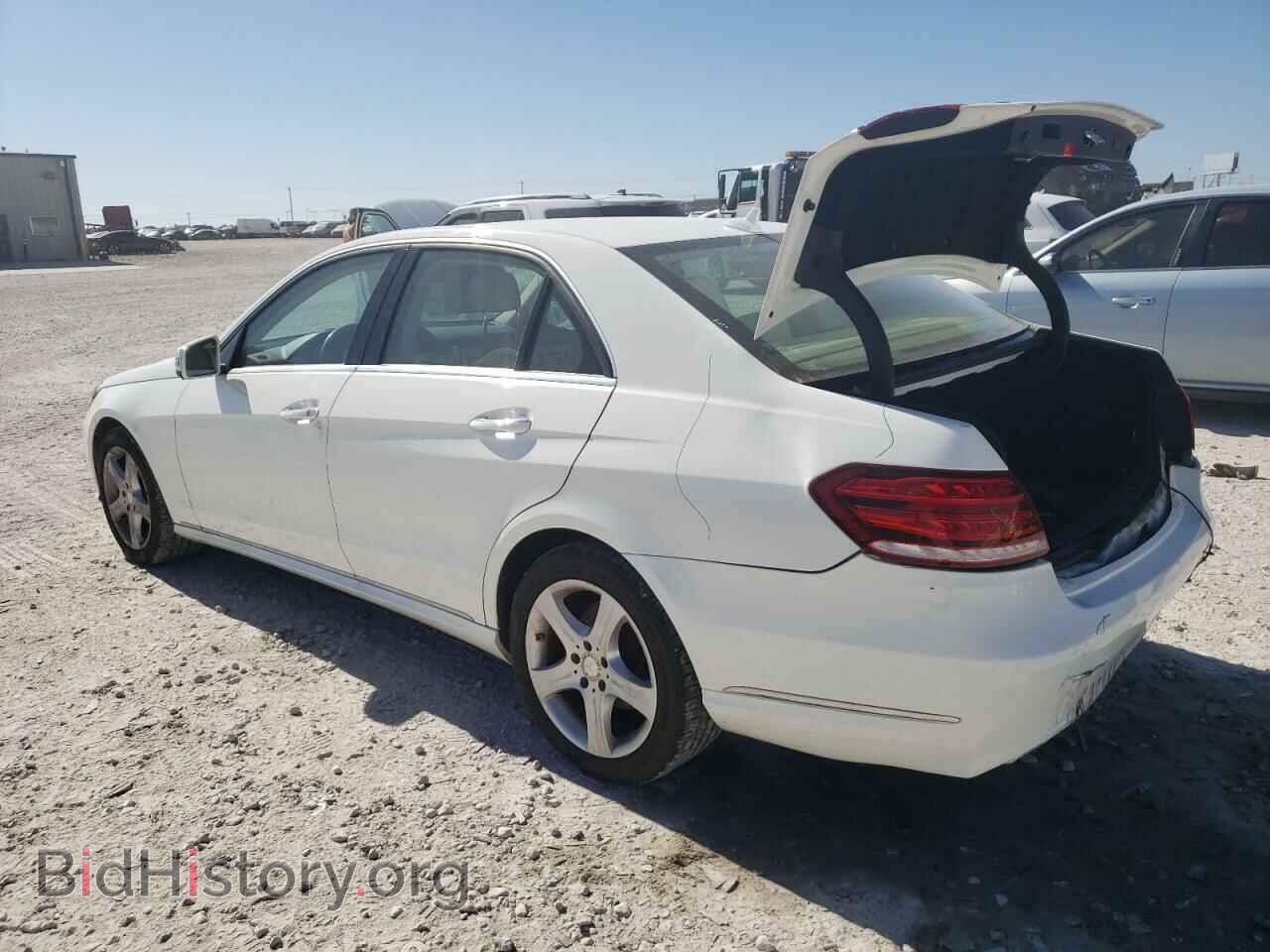 2014 MERCEDES-BENZ E-CLASS - VIN: WDDHF8JBXEA942127 - Фото 2
