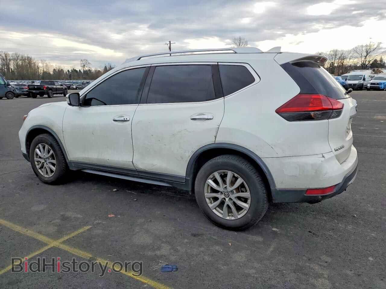 2018 NISSAN ROGUE - VIN: KNMAT2MVXJP541062 - Фото 2