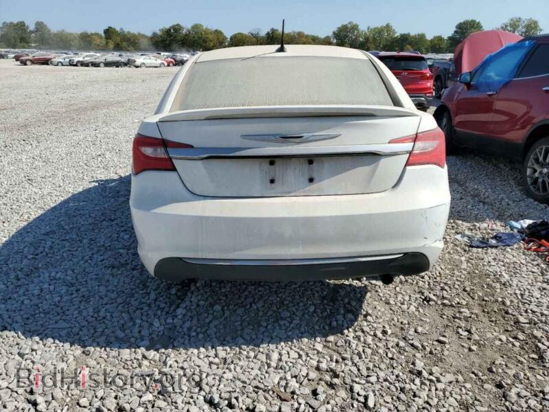 2013 Chrysler 200 (VIN 1C3CCBABXDN608444) — фото 6 из 12