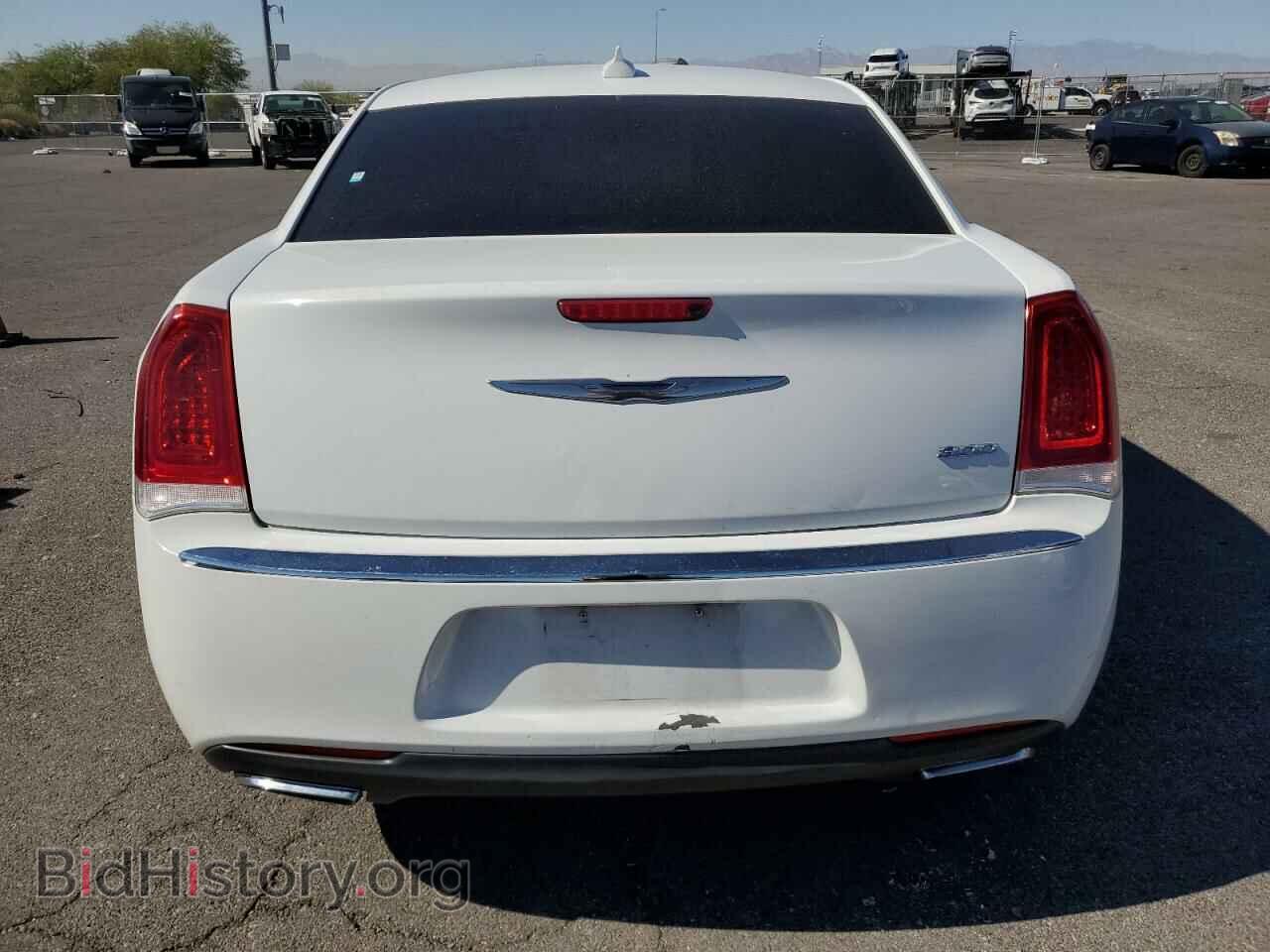 2015 CHRYSLER 300 - VIN: 2C3CCAAG9FH796777 - Фото 6