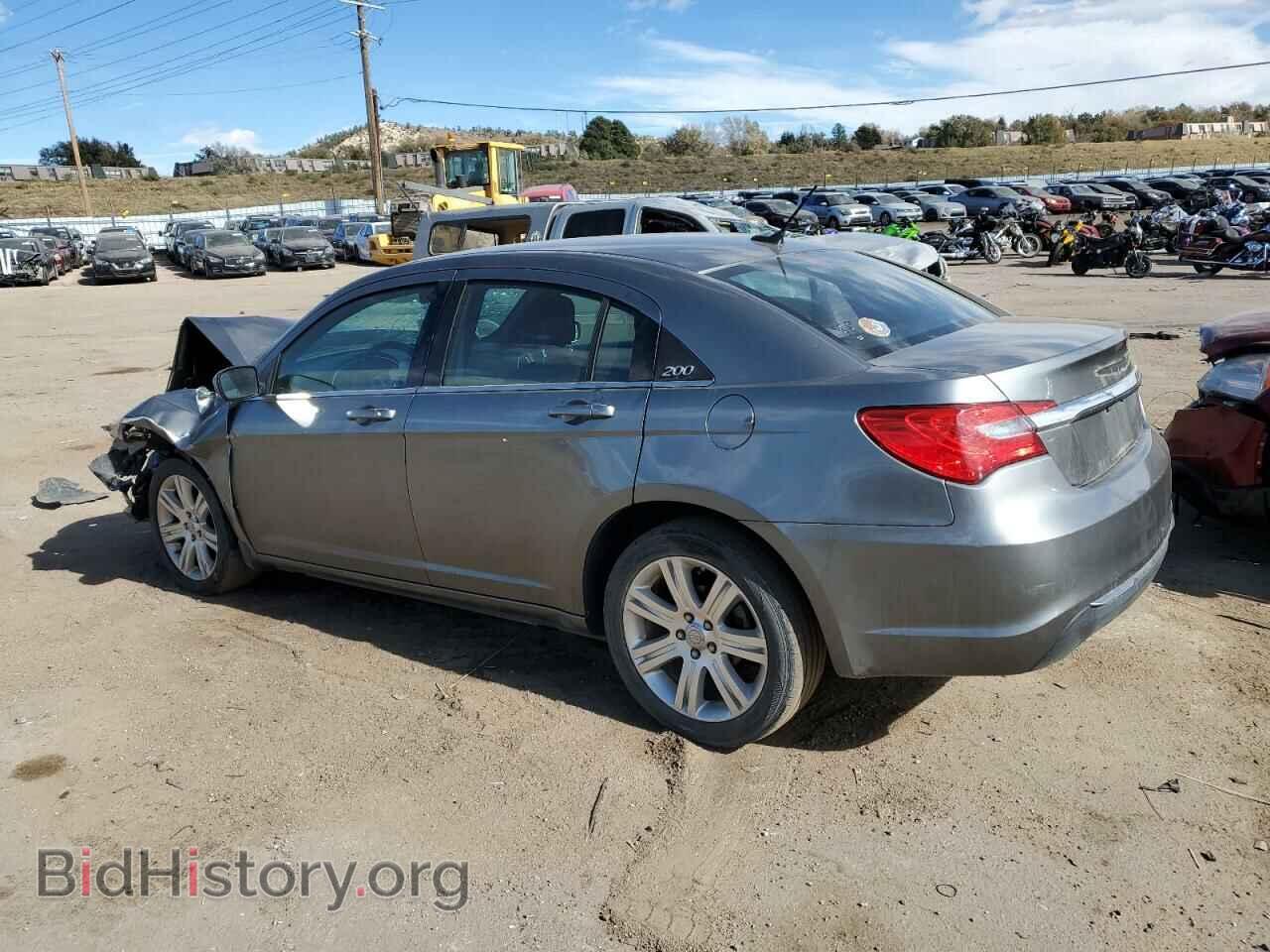 2013 CHRYSLER 200 - VIN: 1C3CCBBB3DN735096 - Фото 2