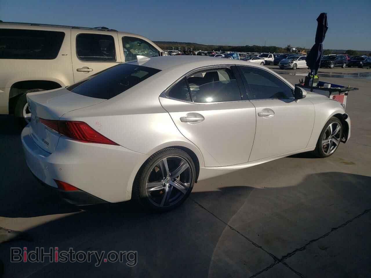 2017 LEXUS IS - VIN: JTHBA1D2XH5048450 - Photo 3