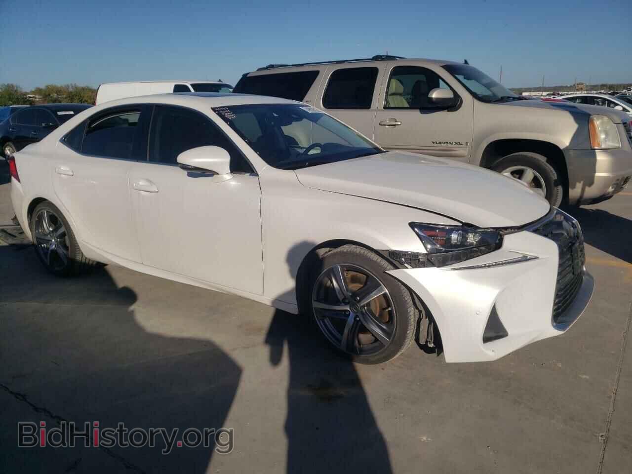 2017 LEXUS IS - VIN: JTHBA1D2XH5048450 - Photo 4