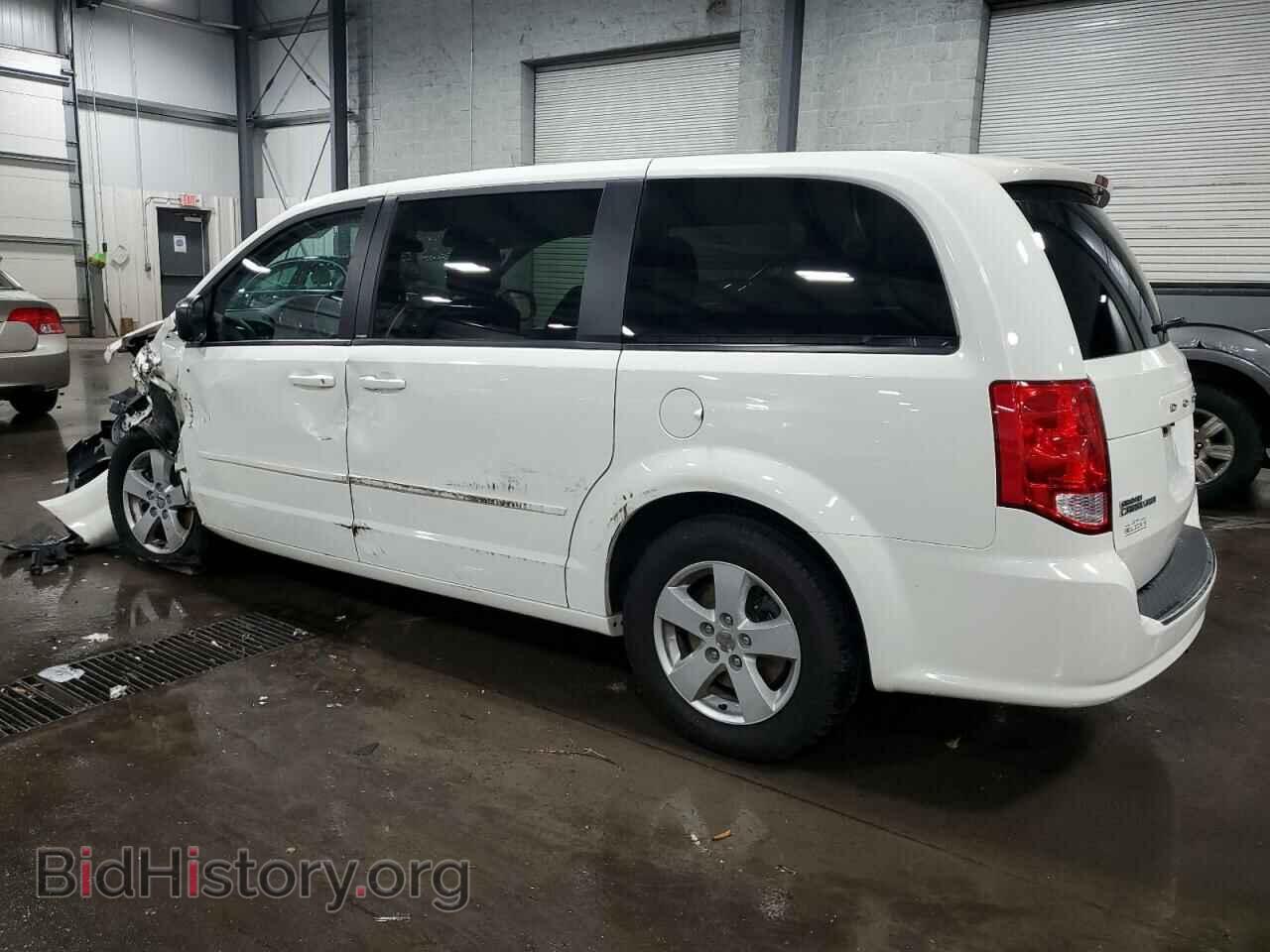 2013 DODGE CARAVAN - VIN: 2C4RDGBG8DR710371 - Фото 2