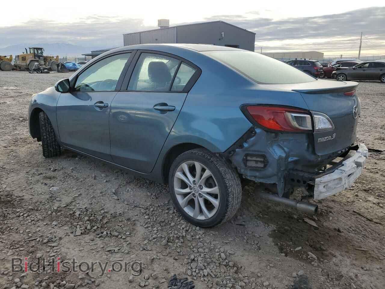 2011 MAZDA MAZDA3 - VIN: JM1BL1U67B1480894 - Фото 2