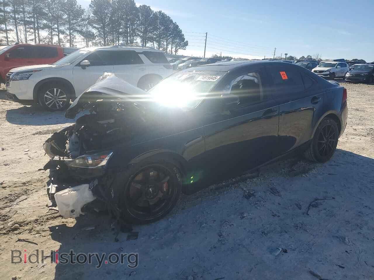 Photo JTHBA1D2XH5044835 - LEXUS IS 2017