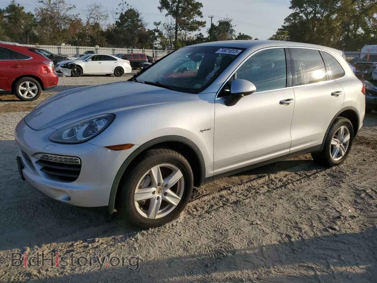 Фотография WP1AE2A20CLA91385 - PORSCHE CAYENNE 2012