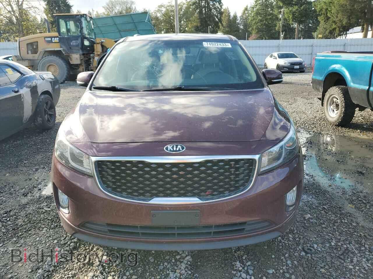 2015 KIA All Models - VIN: KNDMC5C12F6028074 - Фото 5