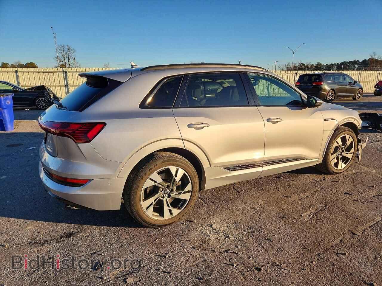 2022 AUDI E-TRON - VIN: WA1AAAGE5NB007458 - Фото 3