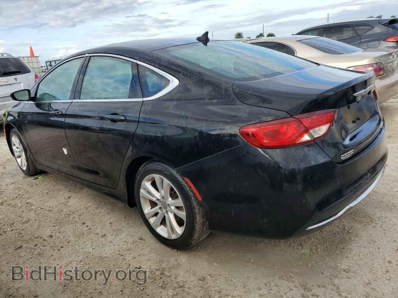 2016 CHRYSLER 200 - VIN: 1C3CCCAB0GN111915 - Фото 2