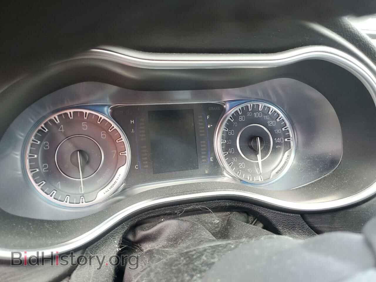 2016 CHRYSLER 200 - VIN: 1C3CCCAB0GN111915 - Фото 9