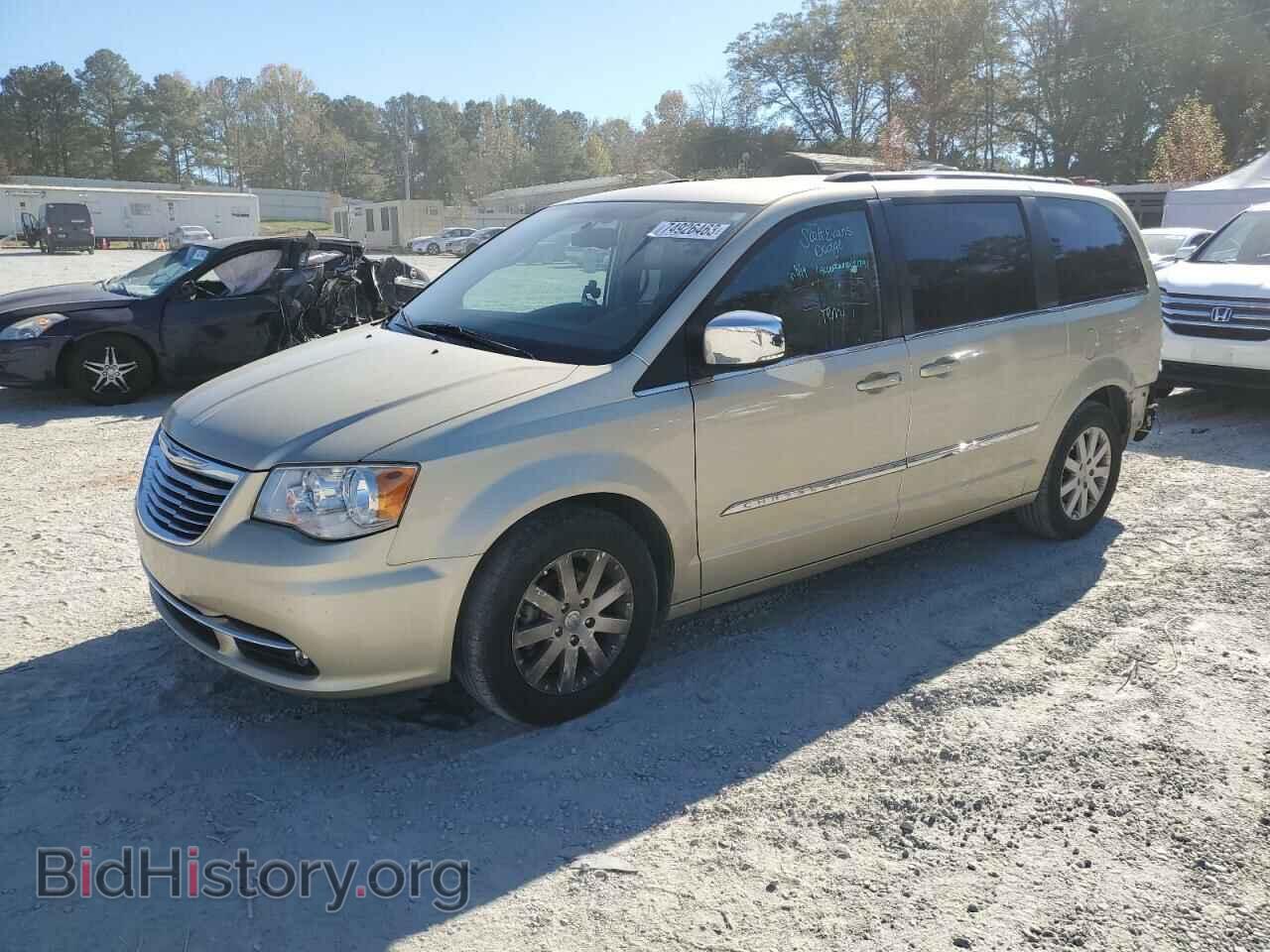 Photo 2A4RR8DG6BR777028 - CHRYSLER MINIVAN 2011