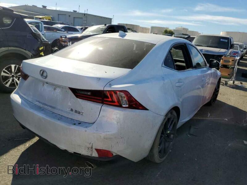 2014 Lexus IS (VIN JTHBE1D20E5009740) — фото 3 из 12