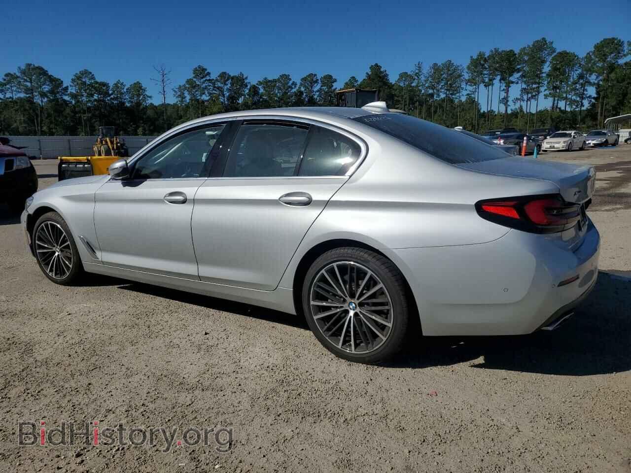 2021 BMW 5 SERIES - VIN: WBA73BJ09MCF61026 - Фото 2