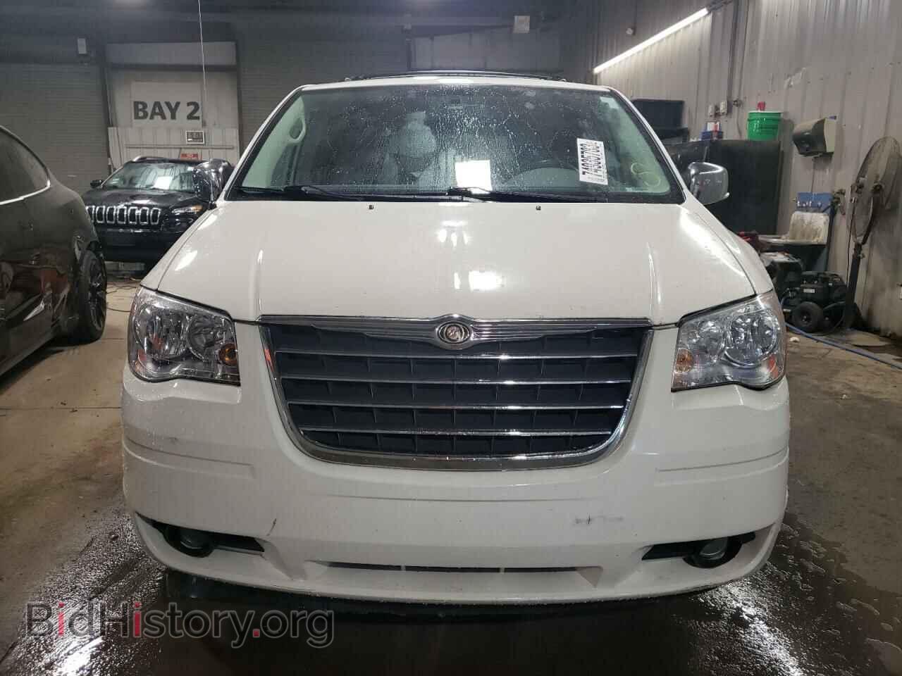 2010 CHRYSLER MINIVAN - VIN: 2A4RR5D10AR449189 - Photo 5