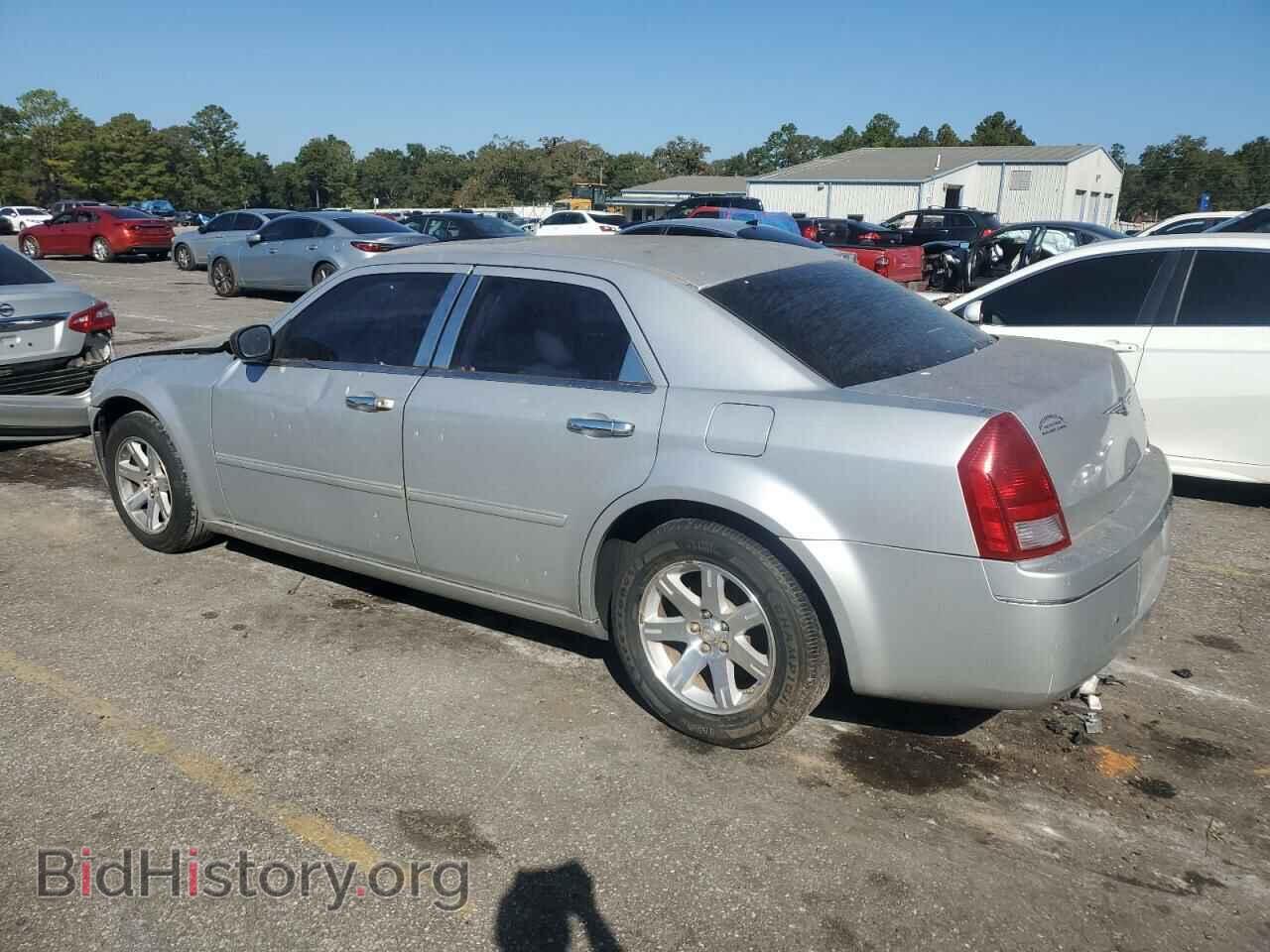 2006 CHRYSLER 300 - VIN: 2C3KA53G56H361891 - Фото 2