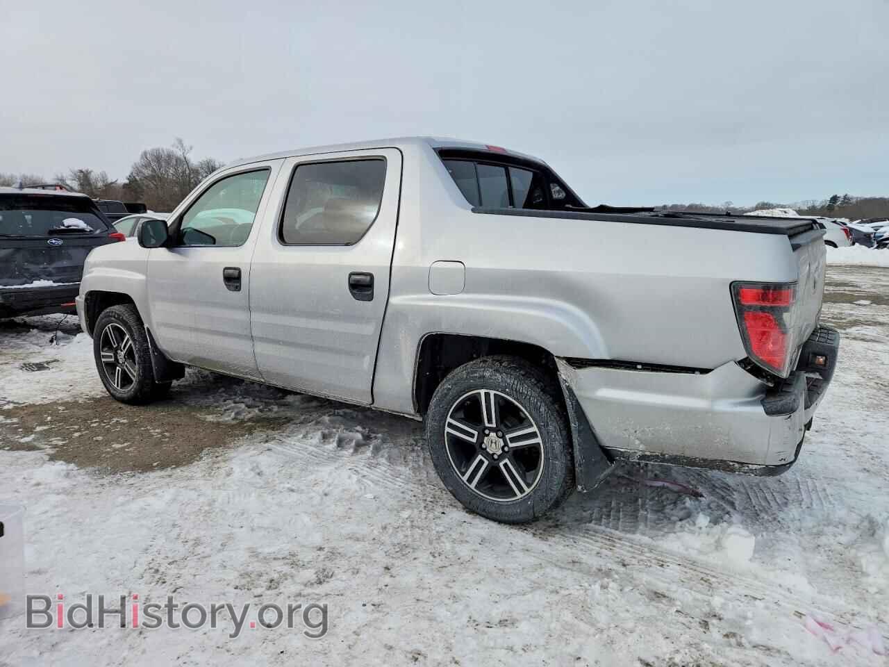 2013 HONDA RIDGELINE - VIN: 5FPYK1F73DB009605 - Фото 2