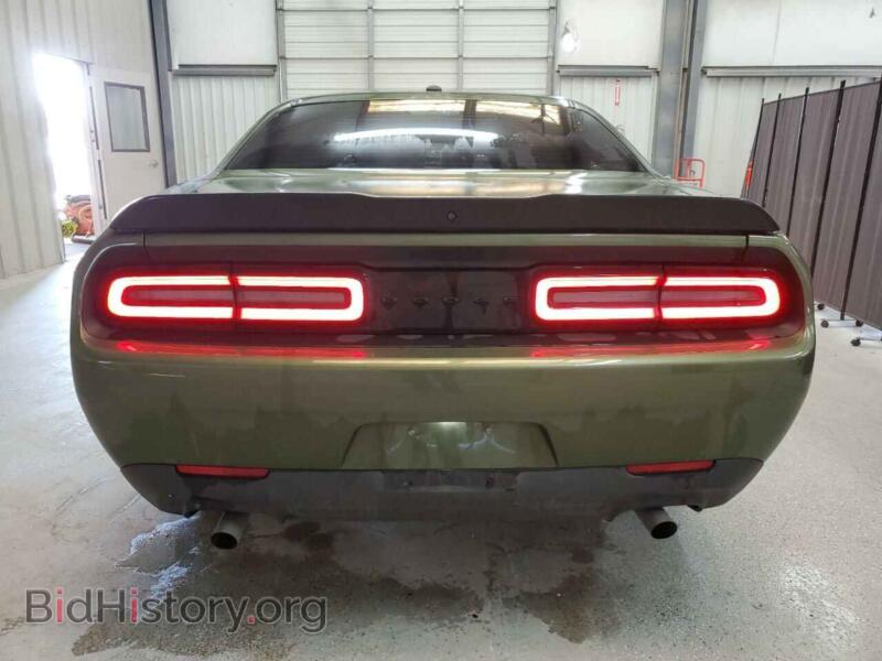 2022 Dodge CHALLENGER (VIN 2C3CDZAGXNH188017) — фото 6 из 12